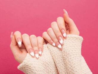 nails fashion heart cover